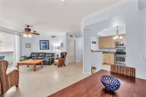 2421 NE 65th Street 213, Fort Lauderdale, FL 33308 - MLS#R11110406