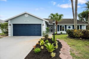 8751 Sand Lake Court, Lake Worth