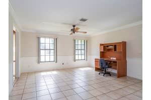 895 20th Avenue, Vero Beach, FL 32960 Sold 09/05/25
