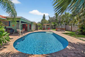 401 NE Oleander Avenue, Port Saint Lucie, FL 34952 Sold 09/29/25