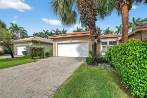 9675 N Crescent View Drive N, Boynton Beach, FL 33437 - MLS#R11110475