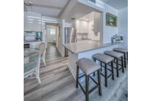 2565 Ocean Boulevard, Palm Beach, FL 33480 - MLS#R11110530