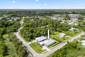 5460 SE Front Avenue, Stuart, FL 34997 - MLS#R11110544