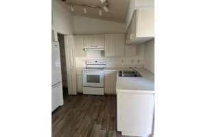 1905 Service Road 1909, North Palm Beach, FL 33408 - MLS#R11110553