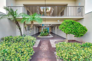 5190 Las Verdes Circle 202, Delray Beach, FL 33484 - MLS#R11110558