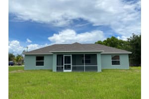 1743 SE Gaskins Circle, Port Saint Lucie, FL 34952 - MLS#R11110561