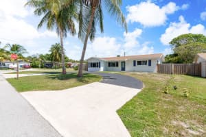 465 SW 3rd Avenue, Boynton Beach, FL 33435 - MLS#R11110572