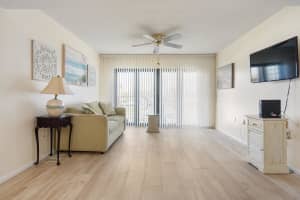 901 Seafarer Circle 306, Jupiter, FL 33477 - MLS#R11110591