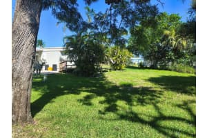 85 S Warner Drive, Jensen Beach, FL 34957 Sold 08/11/25