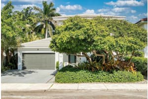 419 N Lakeside Drive, Lake Worth Beach