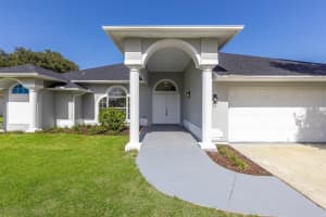 8800 97th Avenue, Vero Beach, FL 32967 Sold 09/14/25