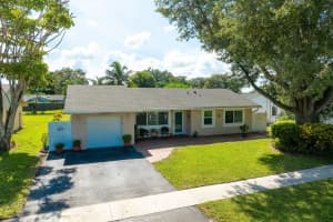 9825 Spanish Isles Drive, Boca Raton, FL 33496 - MLS#R11110614