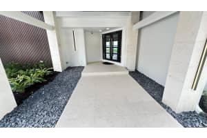 2504 Embassy Drive, West Palm Beach, FL 33401 Sold 10/14/25