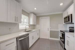 3020 Tropical Trail, Lake Worth, FL 33462 - MLS#R11110638