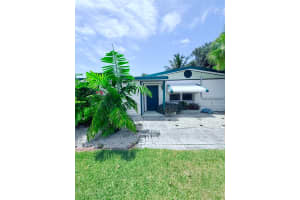 1736 Hunter Road, Okeechobee, FL 34974 - MLS#R11110690