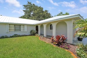 2151 SE Abcor Road, Port St Lucie, FL 34952 - MLS#R11110719