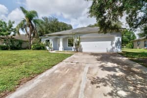 8955 103rd Avenue, Vero Beach, FL 32967 Sold 08/27/25