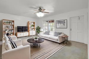 2403 Kelly Court, Fort Pierce, FL 34982 - MLS#R11110752