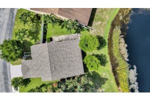 38 Paxford Lane, Boynton Beach, FL 33426 - MLS#R11110757