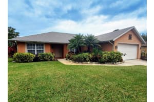 2348 Sw Pamona Street, Port Saint Lucie