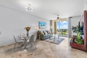 550 Okeechobee Boulevard 824, West Palm Beach, FL 33401 - MLS#R11110769