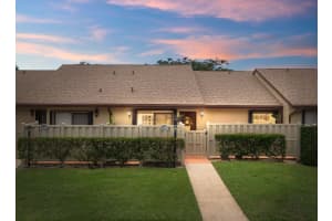 1018 Green Pine Boulevard D, West Palm Beach, FL 33409 Sold 11/10/25