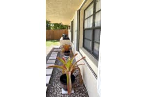 97 Lariat Circle 99, Boca Raton, FL 33487 - MLS#R11110786