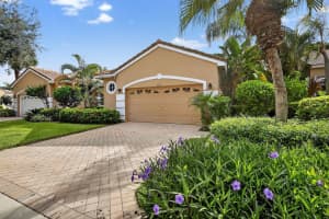 4521 Carlton Golf Drive, Lake Worth