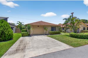 3250 NW 10th Street, Delray Beach, FL 33445 - MLS#R11110802