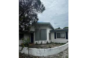 117 N Swinton Circle, Delray Beach, FL 33444 Sold 08/08/25
