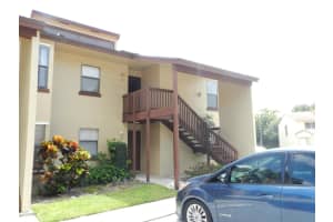 1110 Lakeview Dr East, Royal Palm Beach