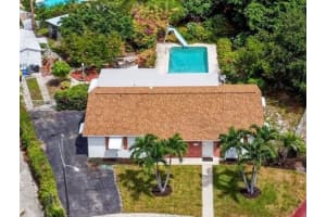 1337 W Broward Street, Lantana