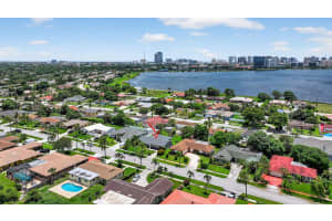 600 S Mangonia Circle, West Palm Beach, FL 33401 - MLS#R11110902