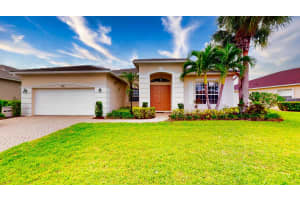 718 Sw Myakka River Trace, Port Saint Lucie