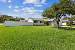 510 Kingbird Circle, Delray Beach, FL 33444 - MLS#R11110906