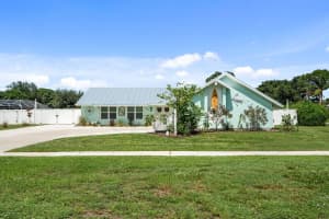 2633 Se Gowin Drive, Port Saint Lucie