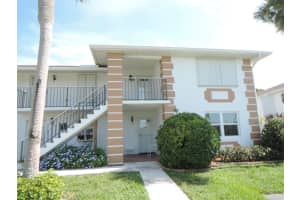 1209 S Lakes End Drive D-2, Fort Pierce