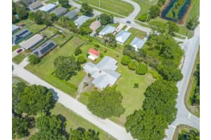 1296 SW 19th Ave SW, Vero Beach, FL 32962 Sold 12/05/25