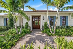 2916 Bluewater Cove, Gulfstream