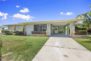 127 NE Penlynn Avenue, Port Saint Lucie, FL 34983 - MLS#R11110938