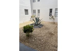 15 Piedmont A, Delray Beach, FL 33484 - MLS#R11110951