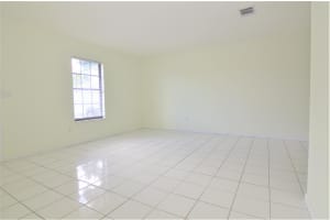 849 SE Lansdowne Avenue, Port Saint Lucie, FL 34983 - MLS#R11110961