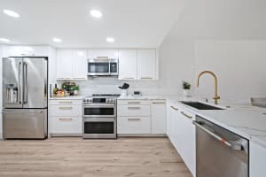 800 E Cypress Lane 201, Pompano Beach, FL 33069 - MLS#R11110966