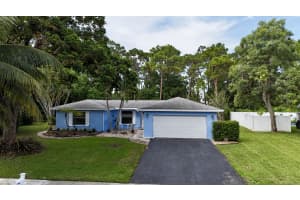 4160 NW 7th Court, Delray Beach, FL 33445 - MLS#R11110989