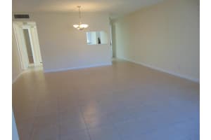 3186 Via Poinciana 201, Lake Worth, FL 33467 - MLS#R11110998