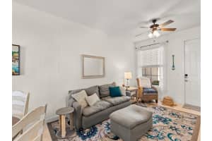 10076 W Villa Circle, Vero Beach, FL 32966 - MLS#R11111019