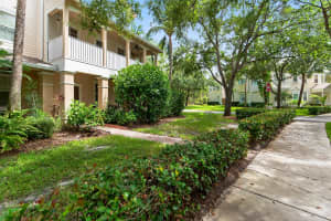 297 E Bay Cedar Circle, Jupiter, FL 33458 Sold 09/16/25