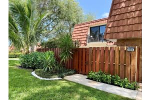 3400 Spanish Wells Drive 52-C, Delray Beach, FL 33445 Sold 10/10/25