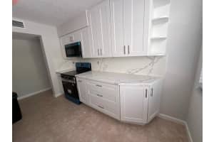 955 Egret Circle 201, Delray Beach, FL 33444 - MLS#R11111083