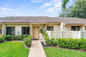 2738 Casa Way, Delray Beach, FL 33445 - MLS#R11111097